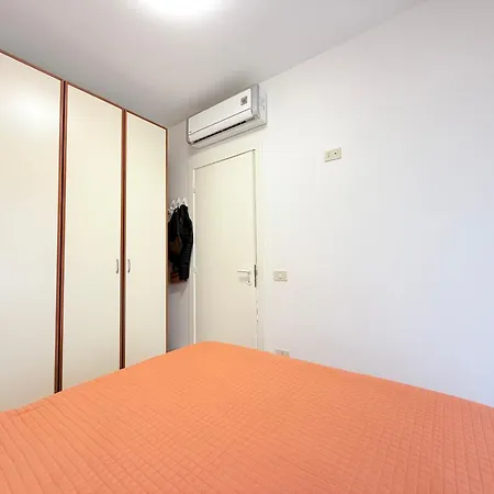 Se254 - Senigallia, Bilocale Fronte Mare Con Posto Auto Appartement *